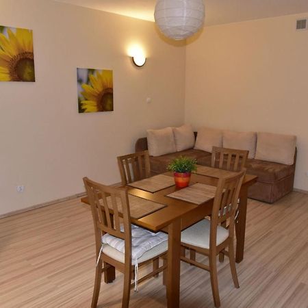 Apartament Sloneczny Brzeg مينززدرويه المظهر الخارجي الصورة